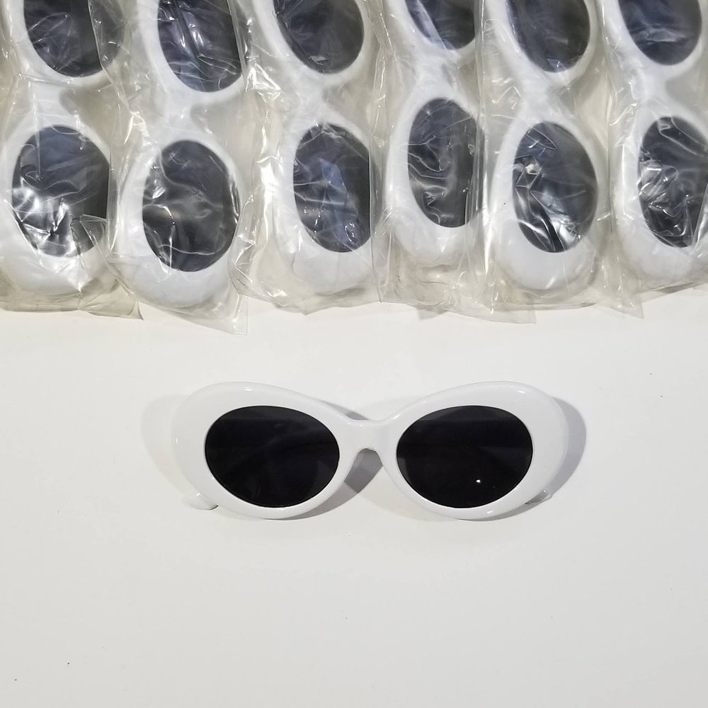 Lot of 6 white fashion sunglasses